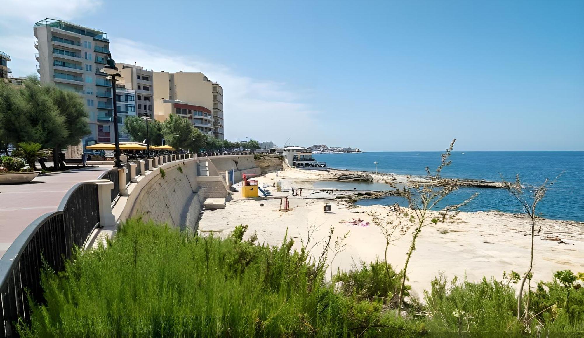 Sliema Cosy Penthouse With Bbq Apartment Exterior foto